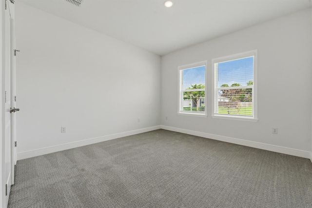 1070 SW Versailles Avenue, Port St. Lucie, FL 34953