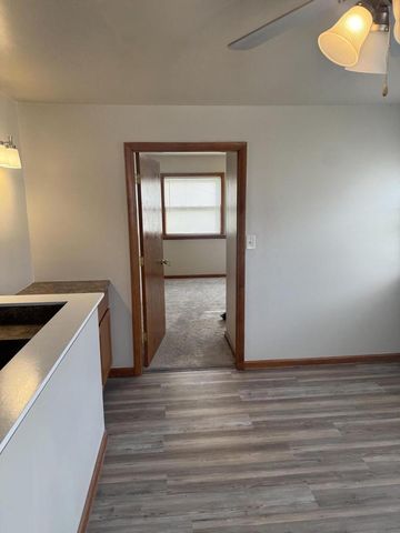 4877 N 40th STREET, Milwaukee, WI 53209