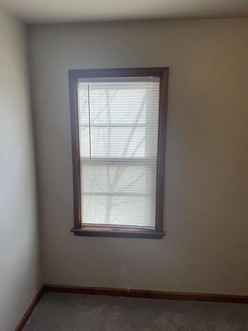 4877 N 40th STREET, Milwaukee, WI 53209