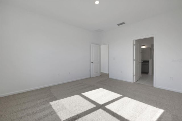 2962 SUPERMARINE ROAD, Tavares, FL 32778