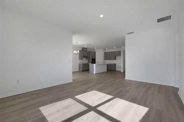 2962 SUPERMARINE ROAD, Tavares, FL 32778