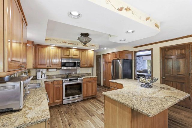 W2530 BROOKHAVEN DRIVE, Appleton, WI 54915