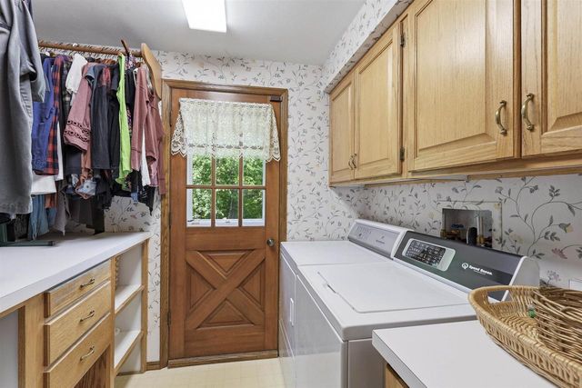 W2530 BROOKHAVEN DRIVE, Appleton, WI 54915
