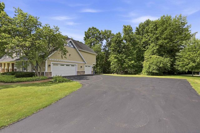 W2530 BROOKHAVEN DRIVE, Appleton, WI 54915
