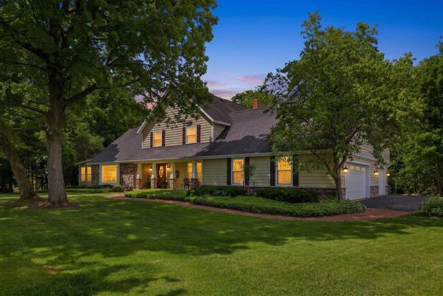 W2530 BROOKHAVEN DRIVE, Appleton, WI 54915