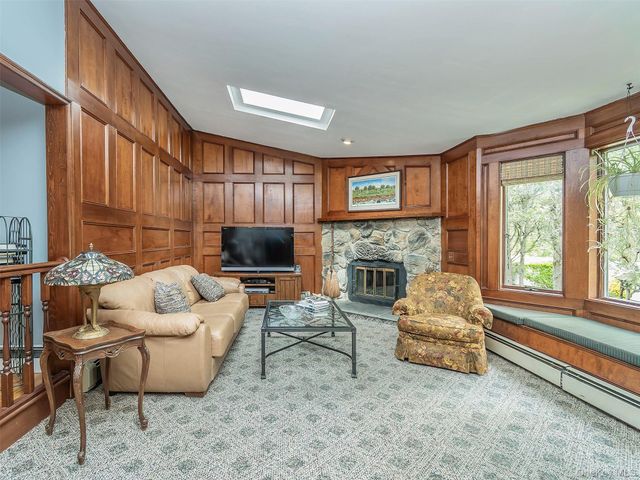 53 Plymouth Drive S, Glen Head, NY 11545