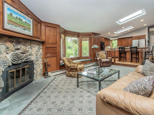 53 Plymouth Drive S, Glen Head, NY 11545