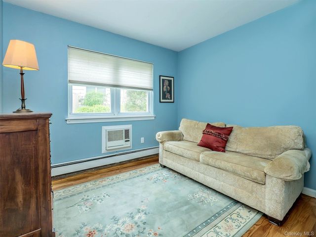 53 Plymouth Drive S, Glen Head, NY 11545