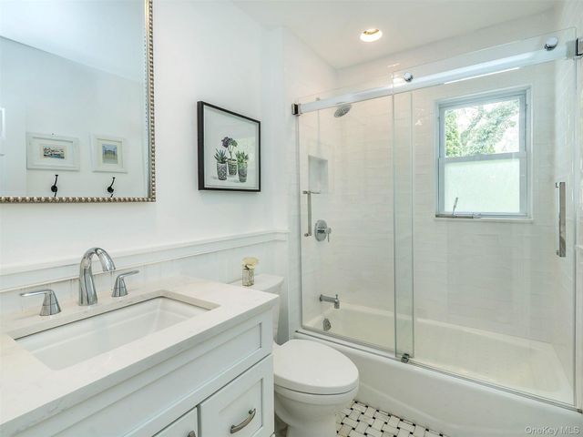 53 Plymouth Drive S, Glen Head, NY 11545