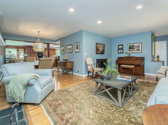 53 Plymouth Drive S, Glen Head, NY 11545