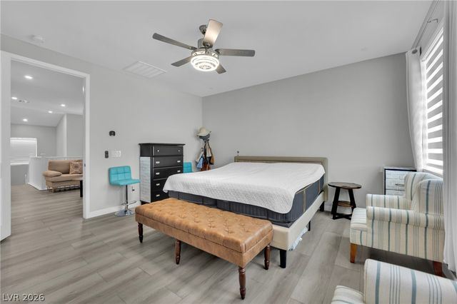 8886 Gilpin Street, Las Vegas, NV 89166