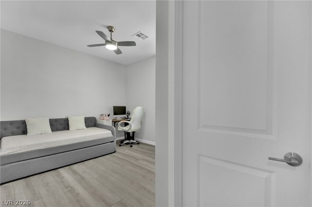 8886 Gilpin Street, Las Vegas, NV 89166