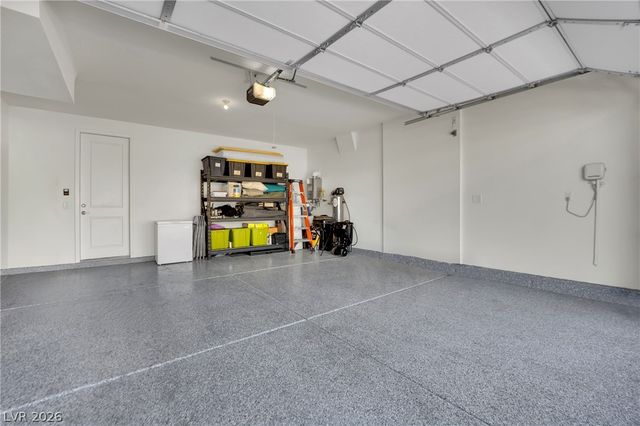 8886 Gilpin Street, Las Vegas, NV 89166