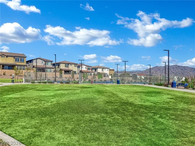 8886 Gilpin Street, Las Vegas, NV 89166