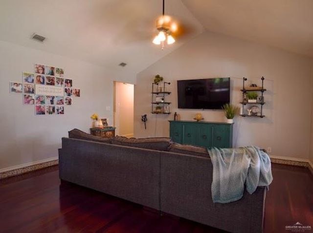 3200 Hummingbird Avenue, Mcallen, TX 78504