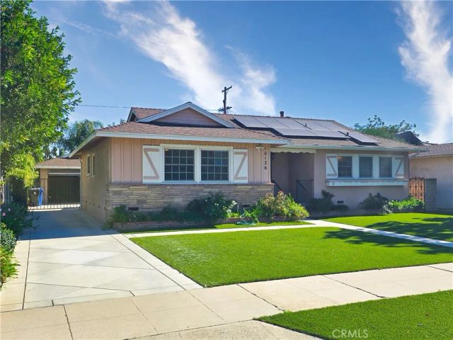10126 Collett, North Hills, CA 91343