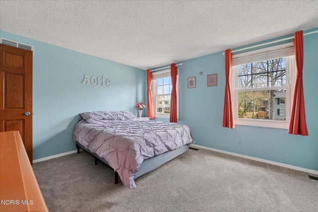 4541 Sheringham Lane, Sylvania, OH 43560