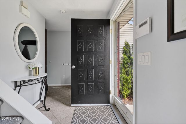 4541 Sheringham Lane, Sylvania, OH 43560