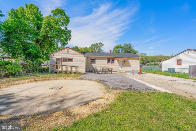 251 NOVACK DR, Clayton, NJ 08312