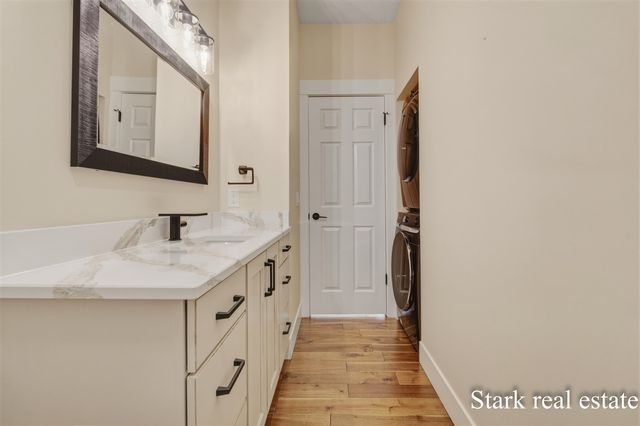 3670 Henry Street, Norton Shores, MI 49441