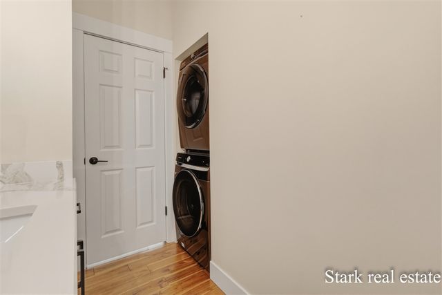 3670 Henry Street, Norton Shores, MI 49441