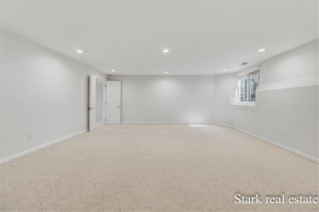 3670 Henry Street, Norton Shores, MI 49441