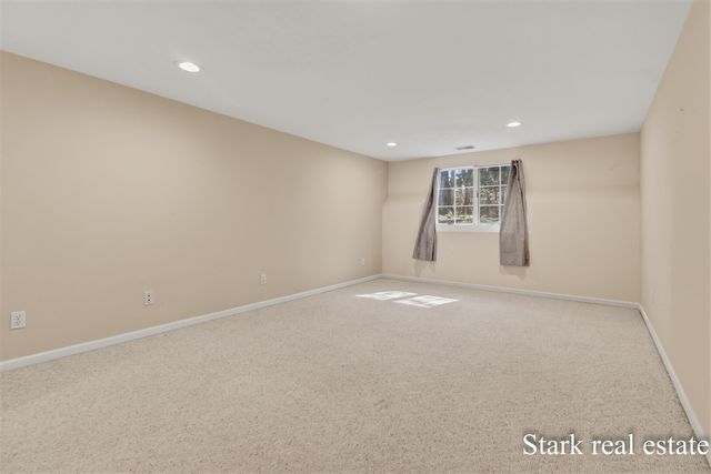 3670 Henry Street, Norton Shores, MI 49441
