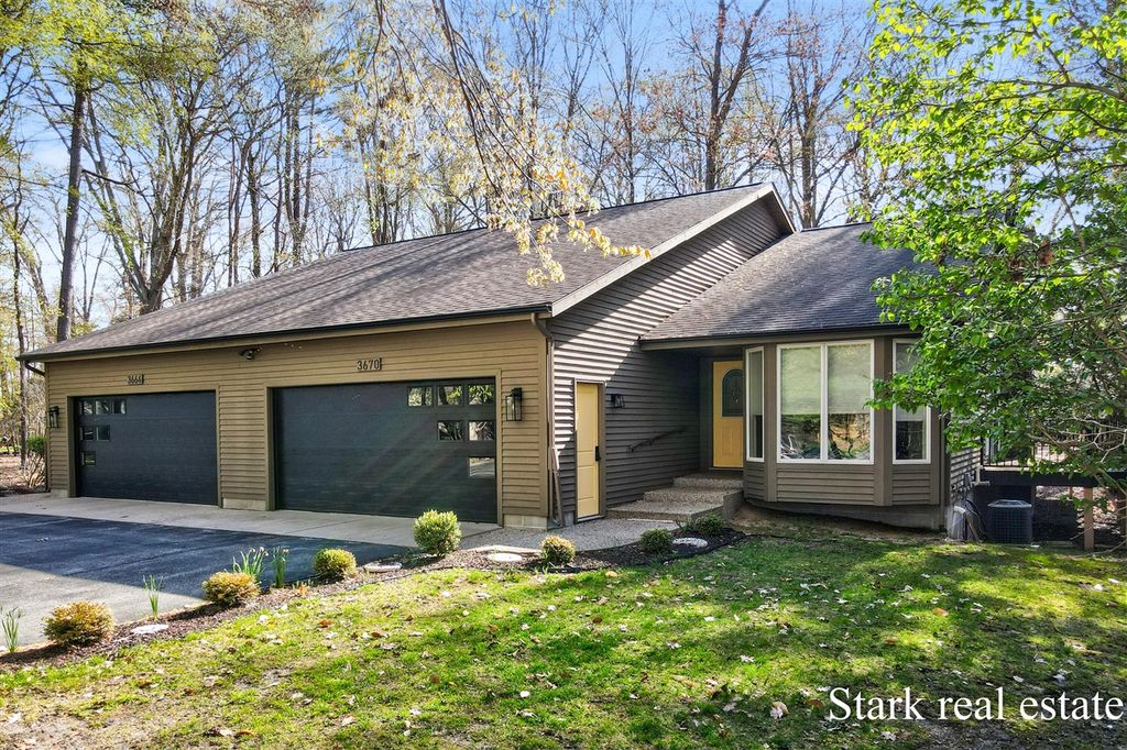 3670 Henry Street, Norton Shores, MI 49441