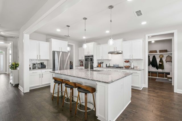 807 Sapphire Dr, Murfreesboro, TN 37128
