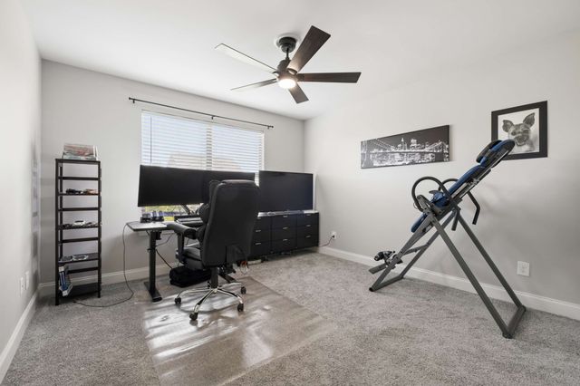 807 Sapphire Dr, Murfreesboro, TN 37128