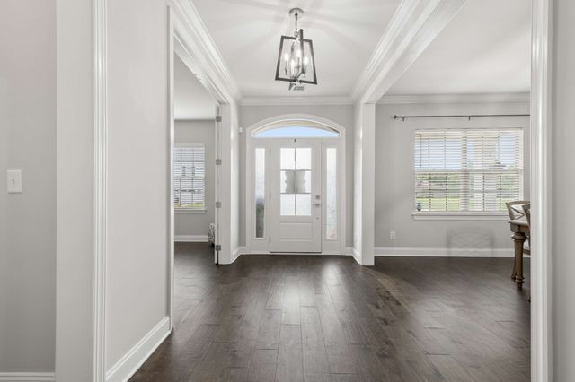 807 Sapphire Dr, Murfreesboro, TN 37128