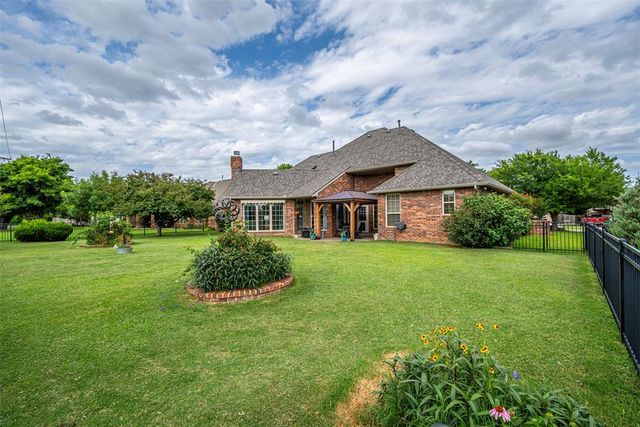 11009 Fairway Avenue, Oklahoma City, OK 73170