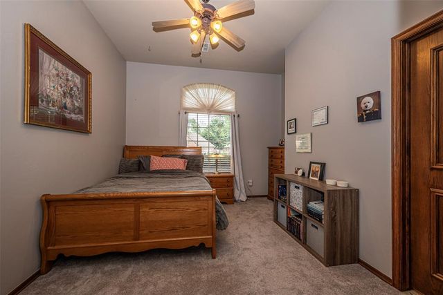 11009 Fairway Avenue, Oklahoma City, OK 73170