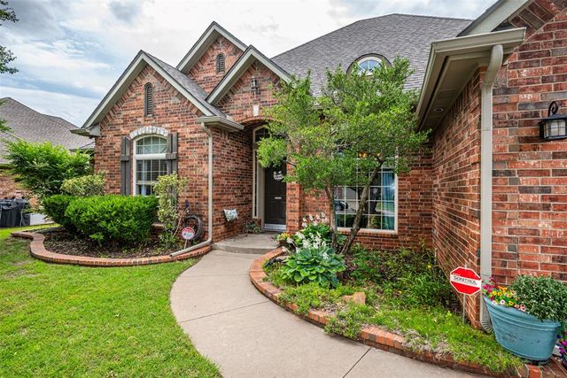 11009 Fairway Avenue, Oklahoma City, OK 73170