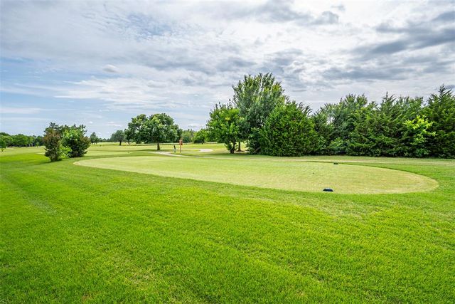 11009 Fairway Avenue, Oklahoma City, OK 73170
