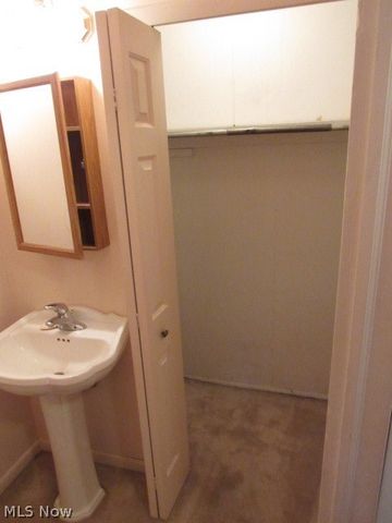 7967 N Gannett Road, Northfield, OH 44067