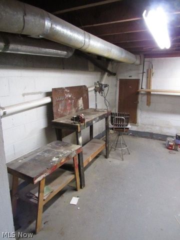 7967 N Gannett Road, Northfield, OH 44067