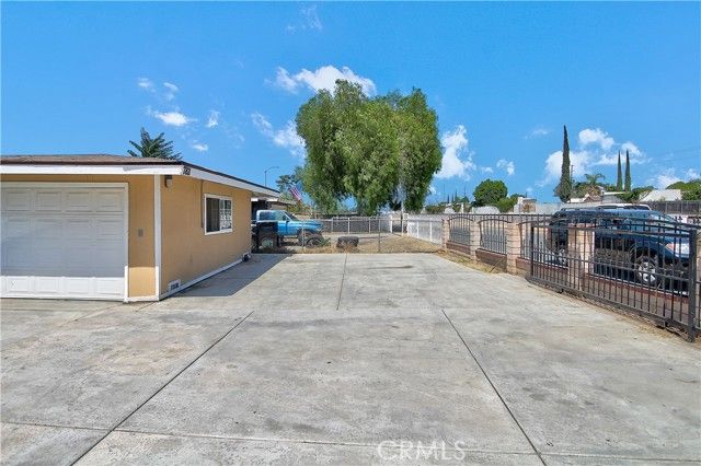 7811 Railroad Avenue, Riverside, CA 92504