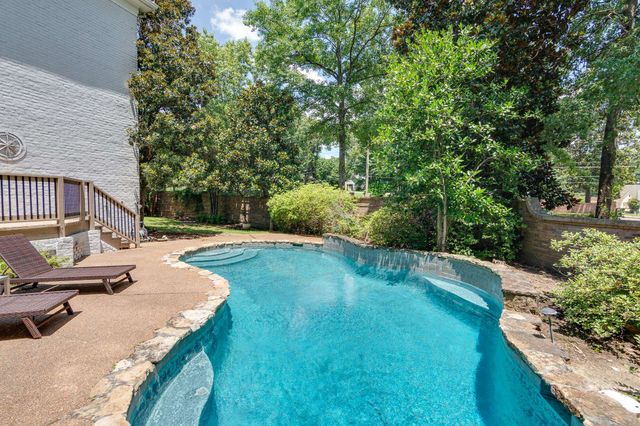 1574 E WHITMAR PL, Memphis, TN 38120