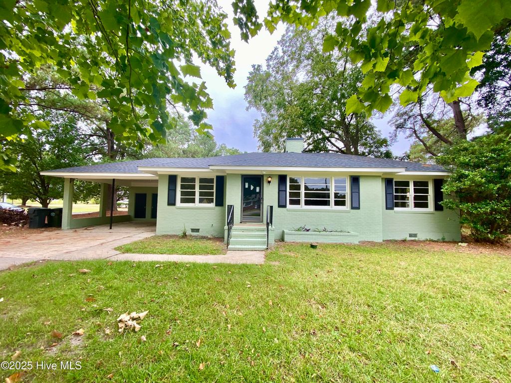 652 E New Hope Road, Goldsboro, NC 27534