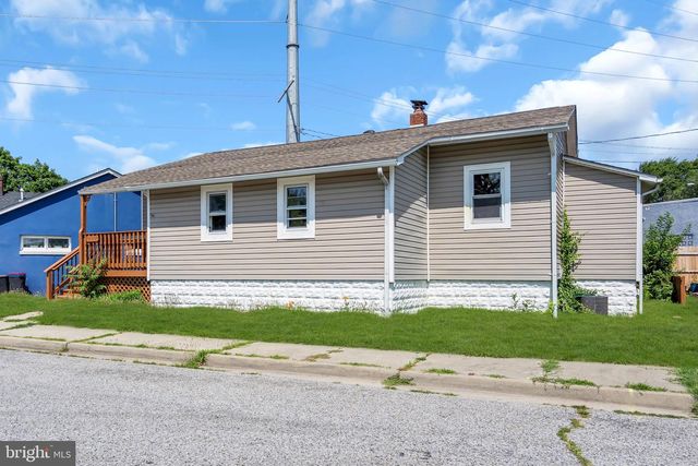 264 BIRCH ST, Carneys Point, NJ 08069