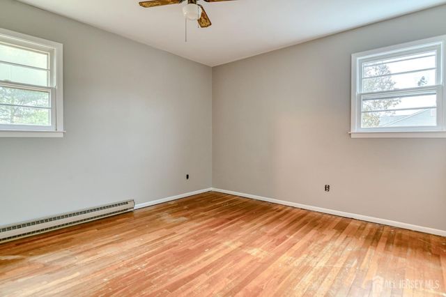 347 Lincoln Boulevard, Middlesex, NJ 08846