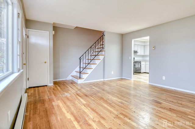 347 Lincoln Boulevard, Middlesex, NJ 08846