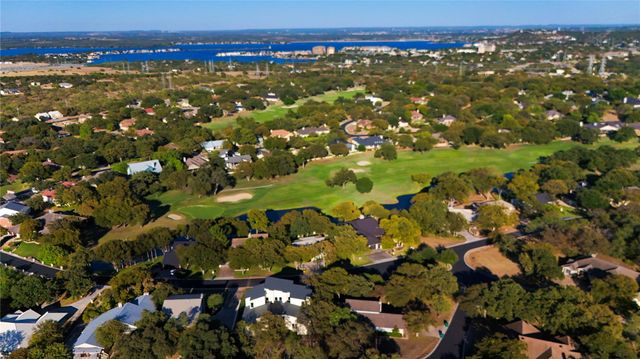 804 Hi CIR W, Horseshoe Bay, TX 78657