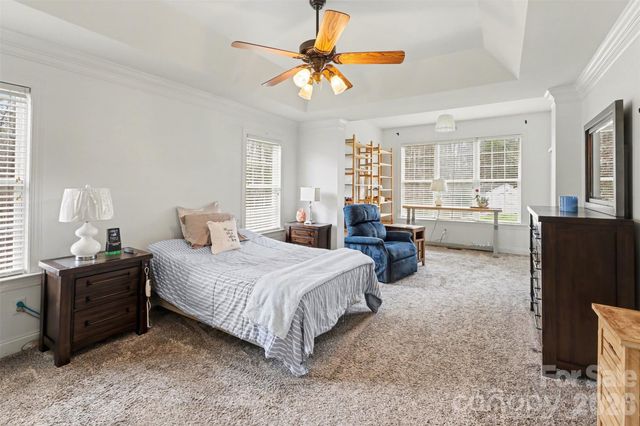 407 Oak Forest Lane, Salisbury, NC 28146