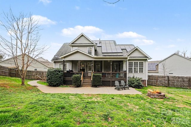 407 Oak Forest Lane, Salisbury, NC 28146