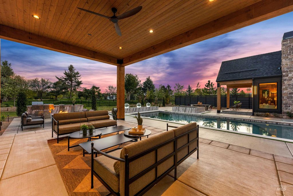 1976 W Oakhampton Drive, Eagle, ID 83616 photo 6