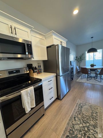 5083 E LAKEFIELD DR, Eagle Mountain, UT 84005