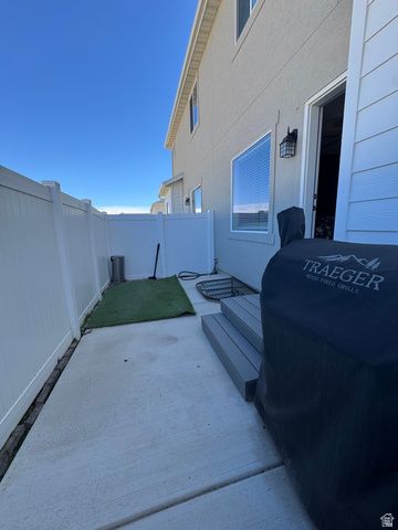 5083 E LAKEFIELD DR, Eagle Mountain, UT 84005