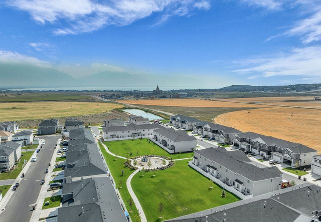 5083 E LAKEFIELD DR, Eagle Mountain, UT 84005